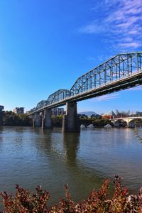 Read more about the article Visit Coolidge Park and Renaissance Park for Downtown Chattanooga Fun