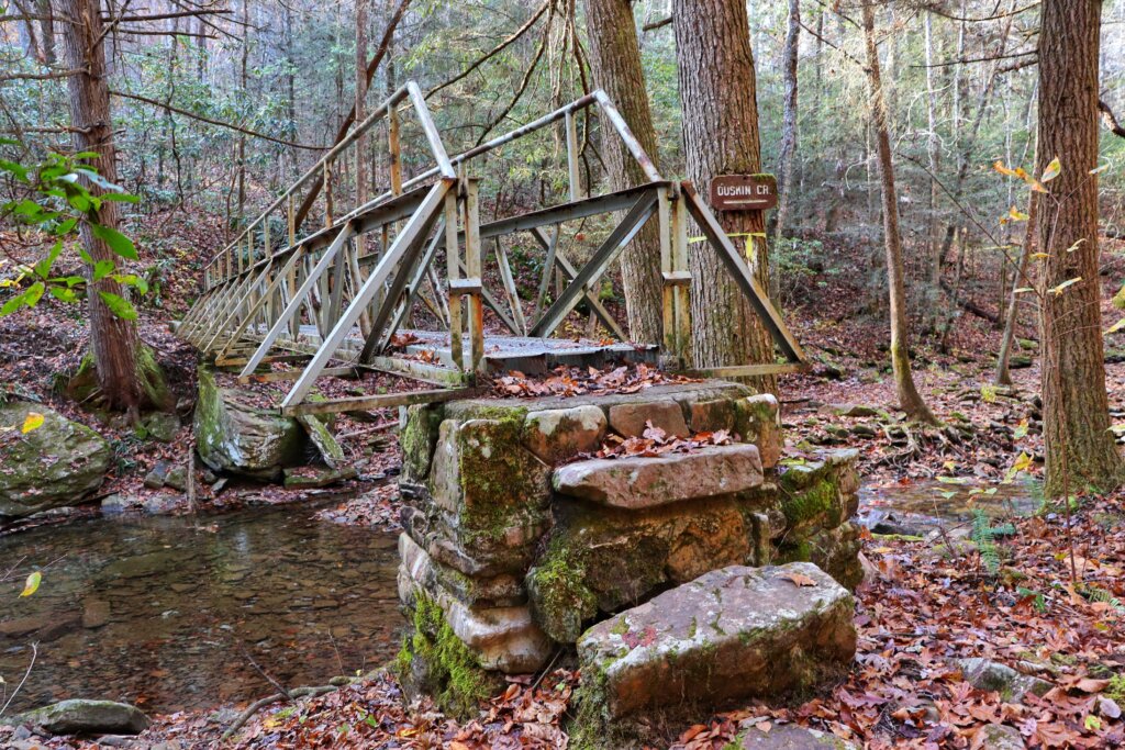 bridge crossing Duskin Creek on Cumberland Trail