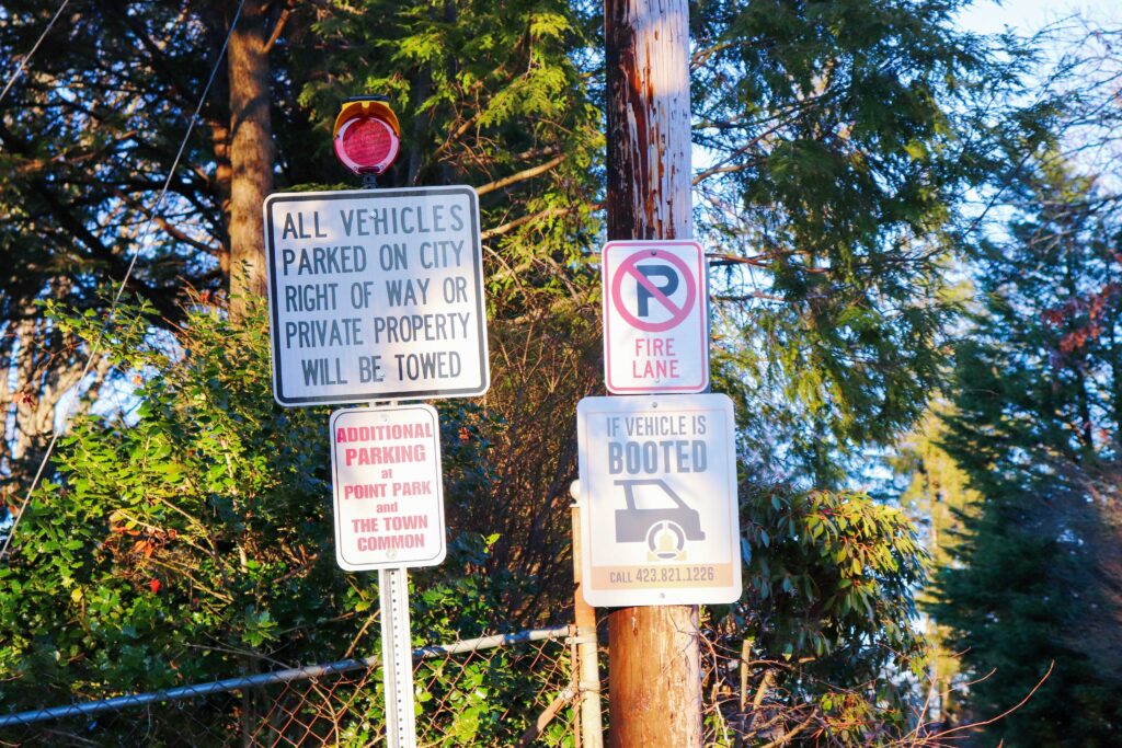 sunset rock parking