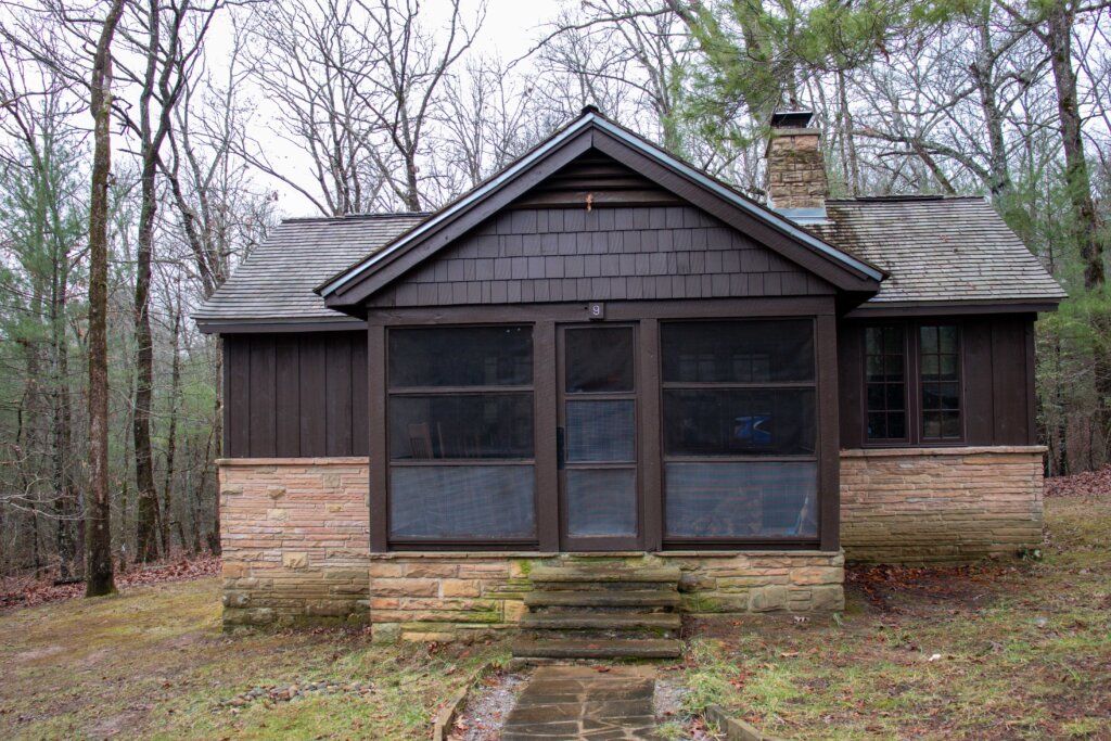 Cumberland Mountain State Park Cabin Stay