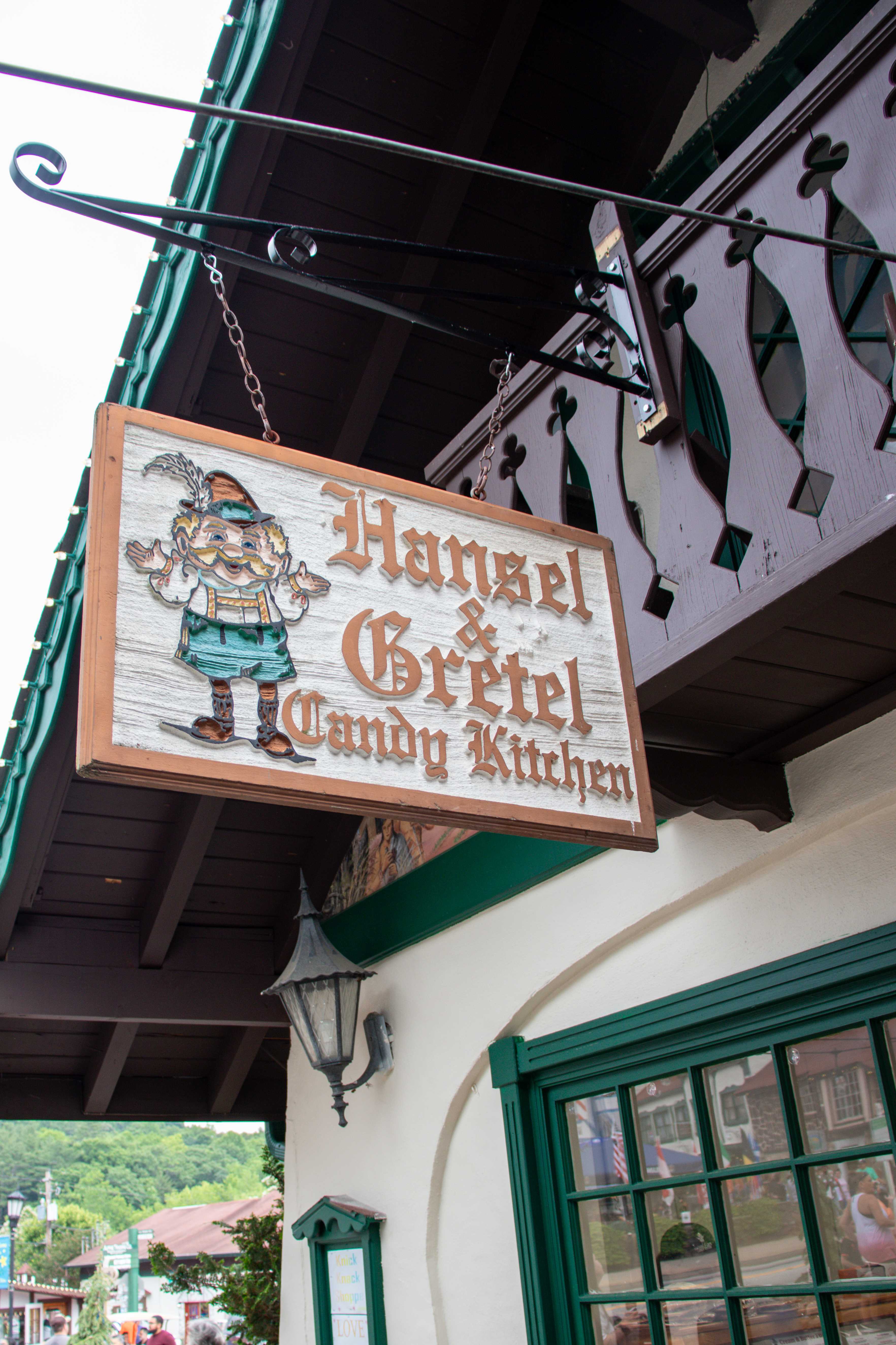 helen georgia is a german alpine village themed town in northwest georgia