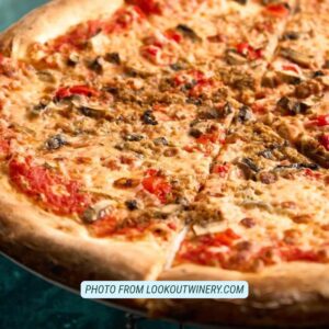 lookout winery pizza